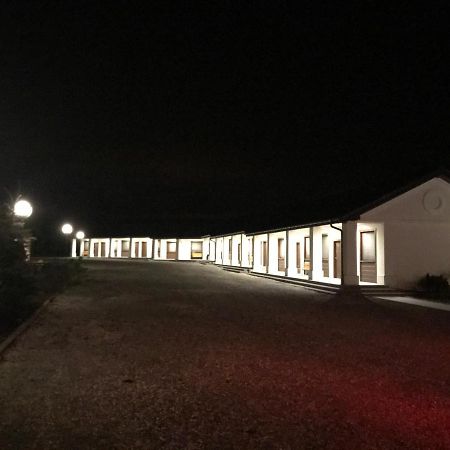 Gosciniec Krepa Hotel Lipsko Exterior foto